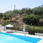 Phaistos Otel Tolón
