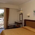 Phaistos Otel 2*
