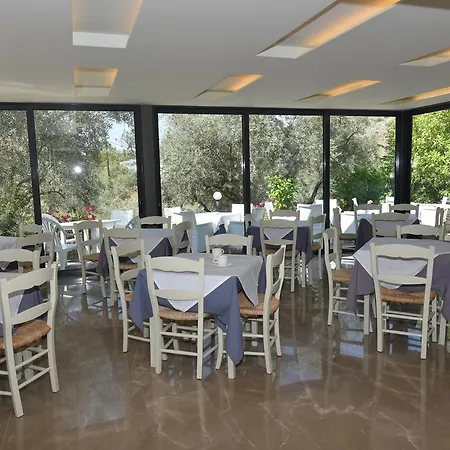 Hotel Phaistos 2*