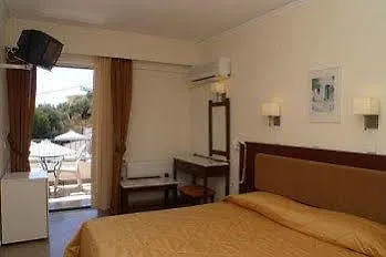 Phaistos Hotell 2*