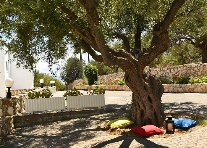 Ξενοδοχείο φαιστός Τολό