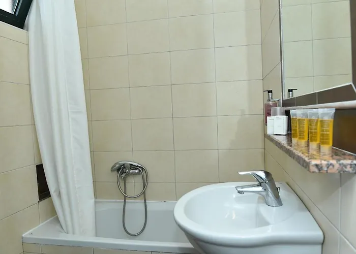 φαιστός Τολό