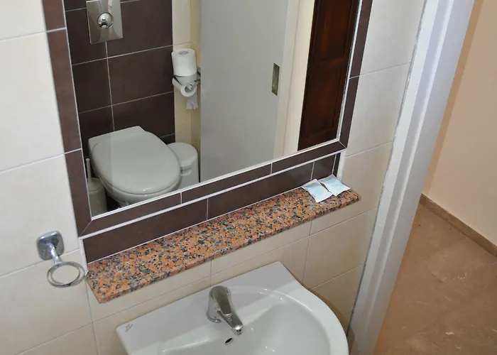 φαιστός Τολό